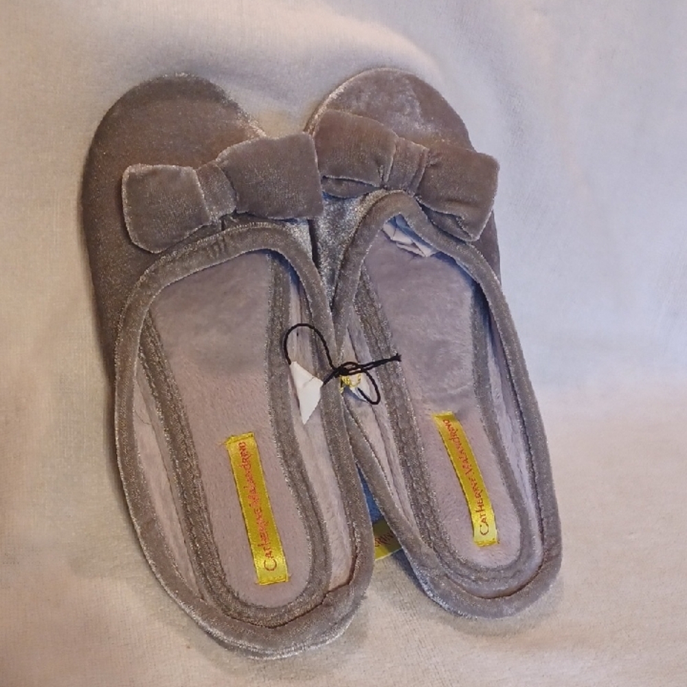 Catherine Malandrino Women's Gray Velvet Slippers with Bow Size 7-8